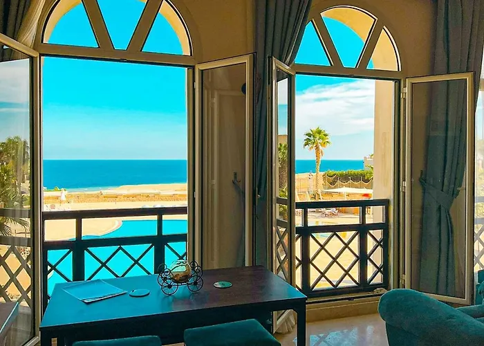 Azzurra Panoramic Sea & Pool View 1br Apartment Hurghada