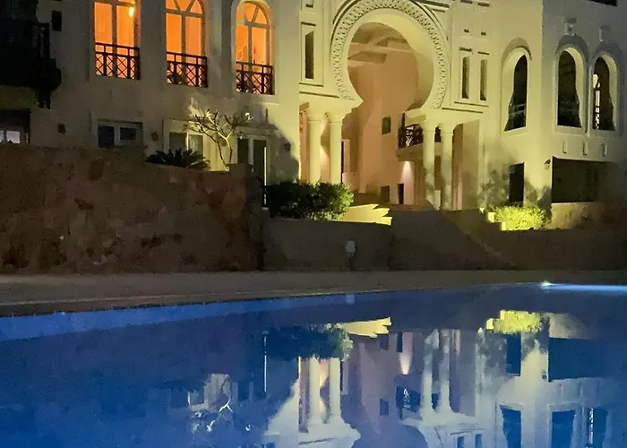 Azzurra Panoramic Sea & Pool View 1br Apartment