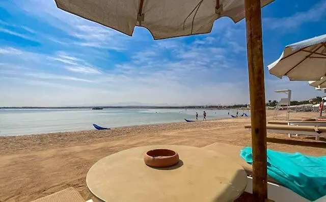 Azzurra Panoramic Sea & Pool View 1br